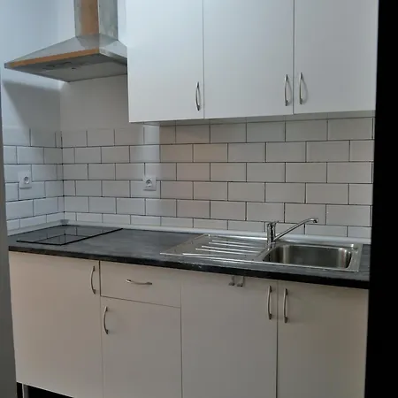 Apartment Bit